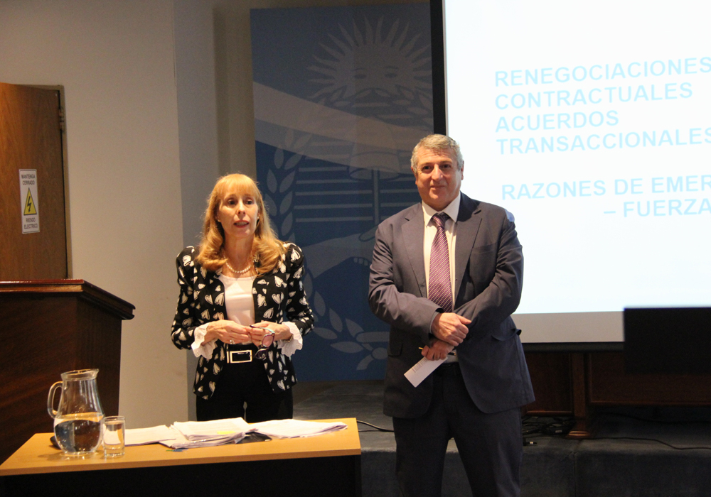 Santiago Herrera presentó la capacitación sobre la Ley Bases y la intervención de SIGEN en la renegociación contractual