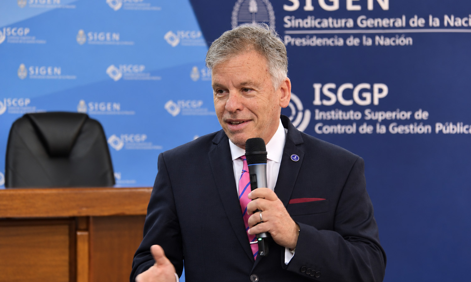 Comenzó la Diplomatura en Gobierno Corporativo de Empresas de Propiedad Estatal