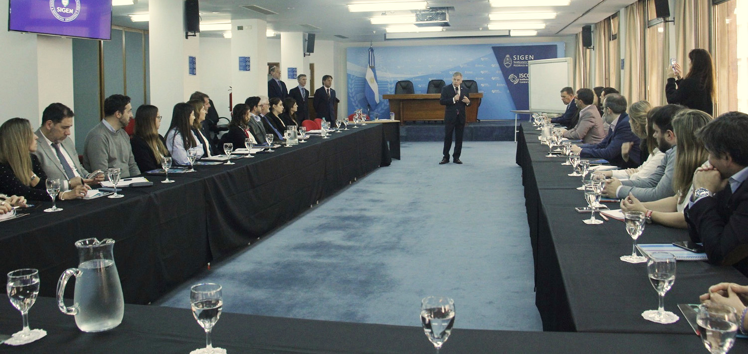 Comenzó la Diplomatura en Gobierno Corporativo de Empresas de Propiedad Estatal